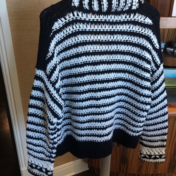 Cynthia Steffe Cardigan - Picture 2 of 3